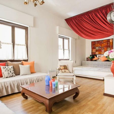 Vintage Charm By The Acropolis! Apartment Athena Bagian luar foto