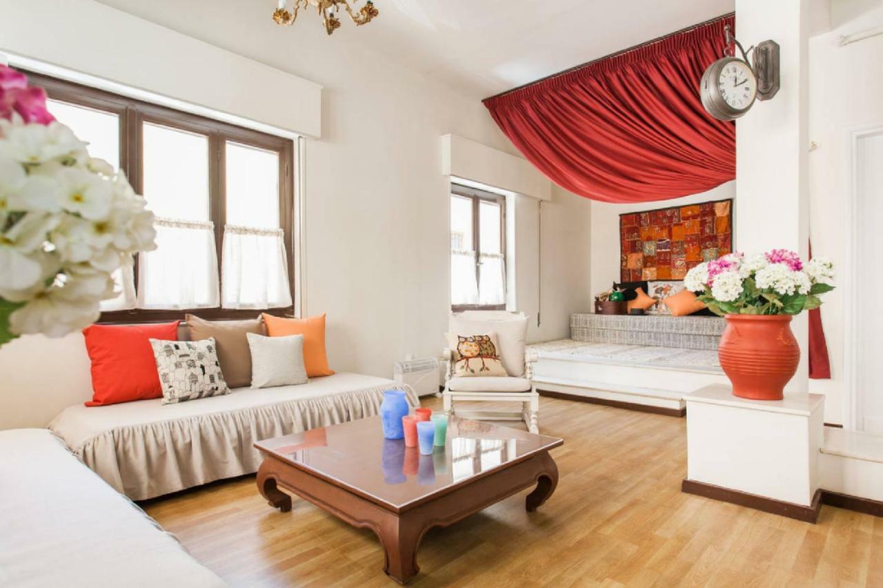 Vintage Charm By The Acropolis! Apartment Athena Bagian luar foto