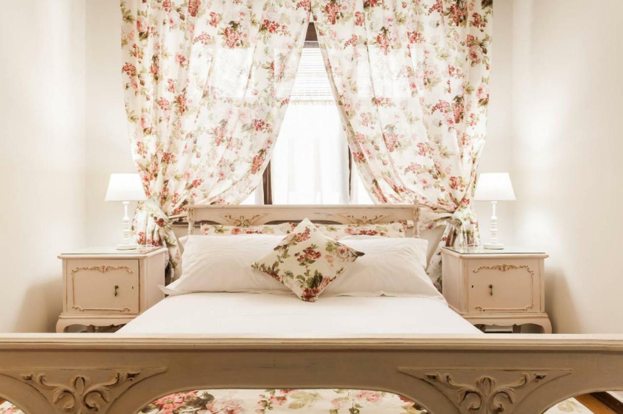 Vintage Charm By The Acropolis! Apartment Athena Bagian luar foto