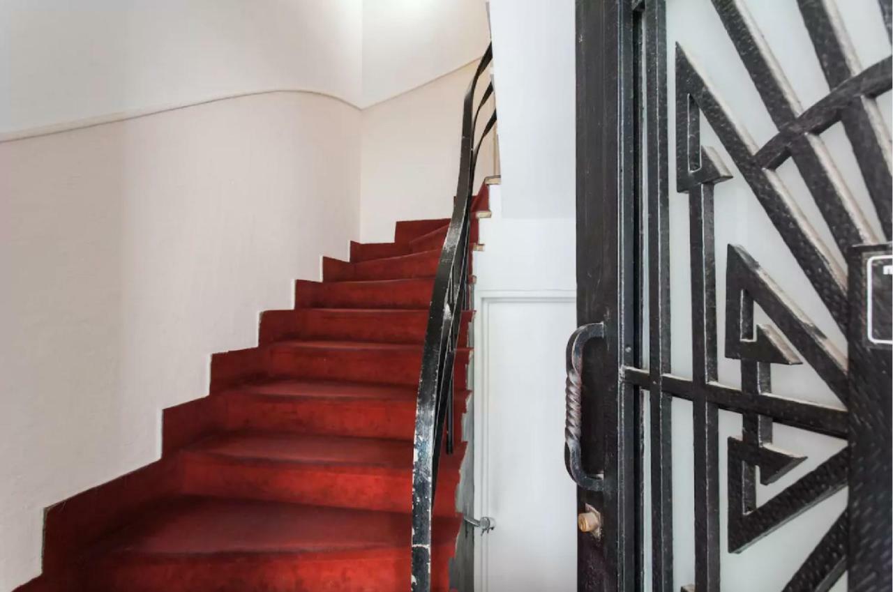 Vintage Charm By The Acropolis! Apartment Athena Bagian luar foto