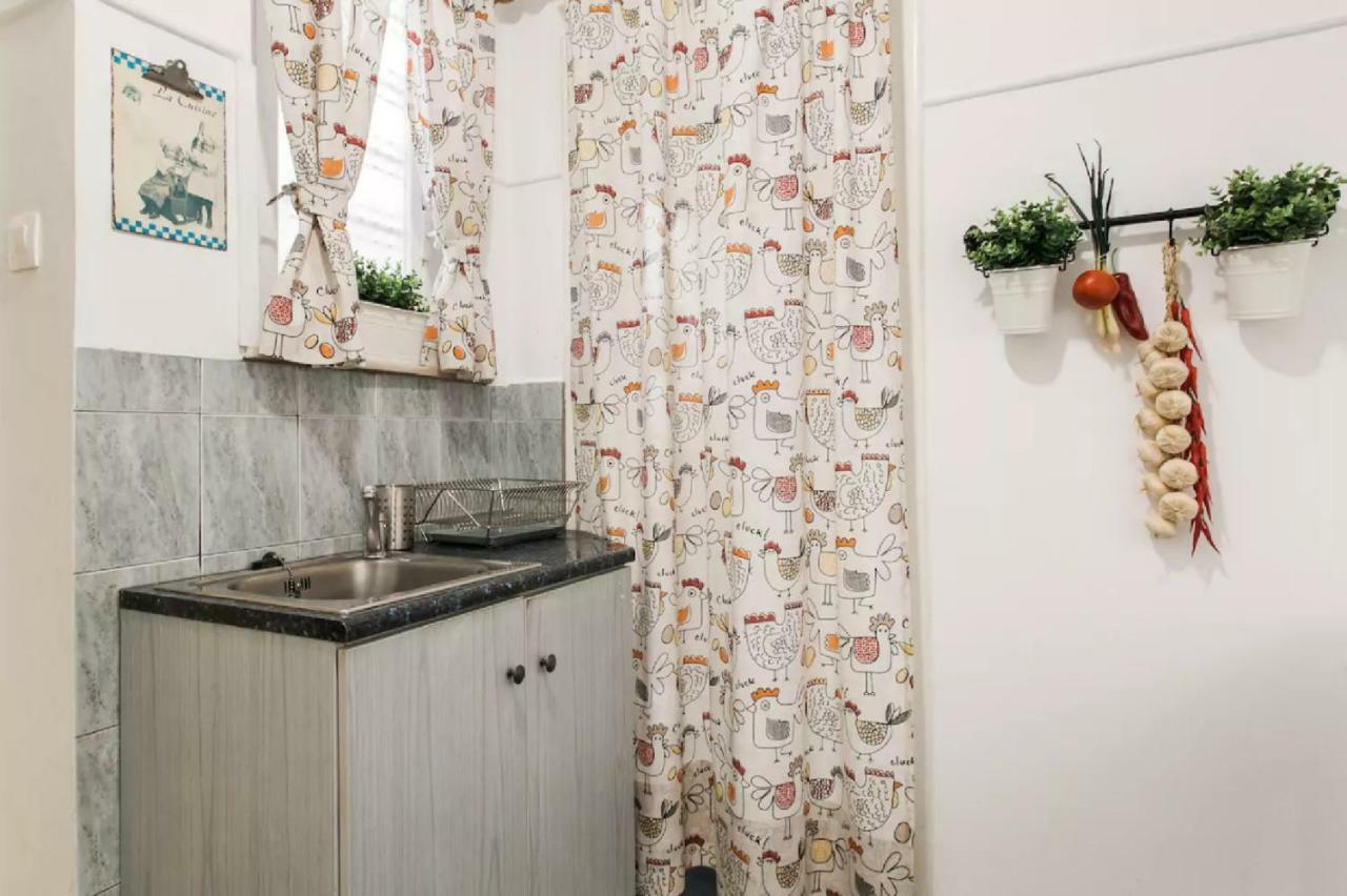 Vintage Charm By The Acropolis! Apartment Athena Bagian luar foto