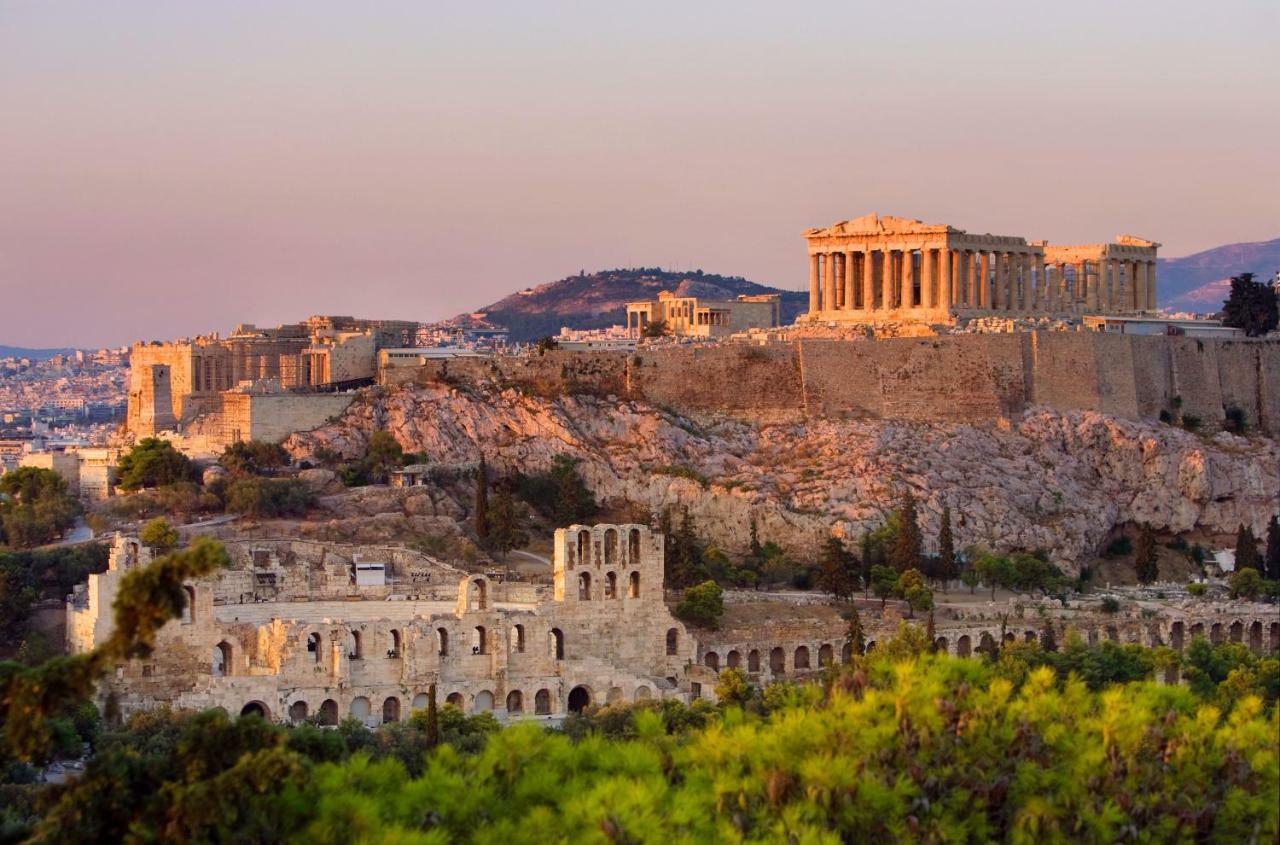 Vintage Charm By The Acropolis! Apartment Athena Bagian luar foto